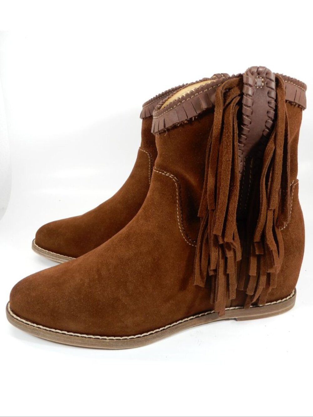 LUCCHESE Hidden Wedge Booties Size 7 Chocolate Brown Suede Fringe Trim NEW